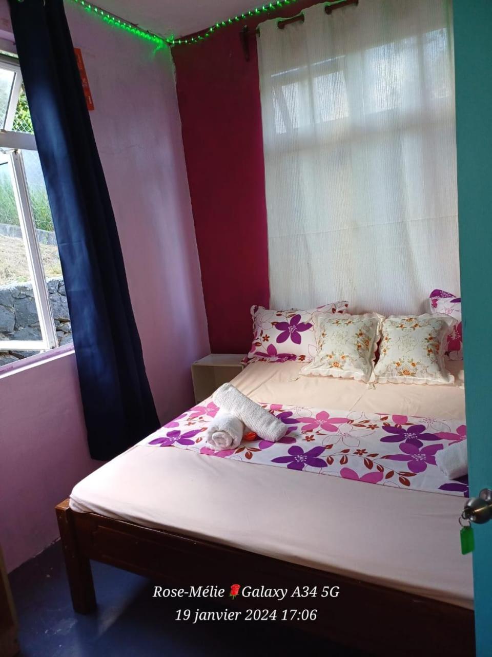 Vila Chez Tonio Magic Ocean View Port South East Exteriér fotografie