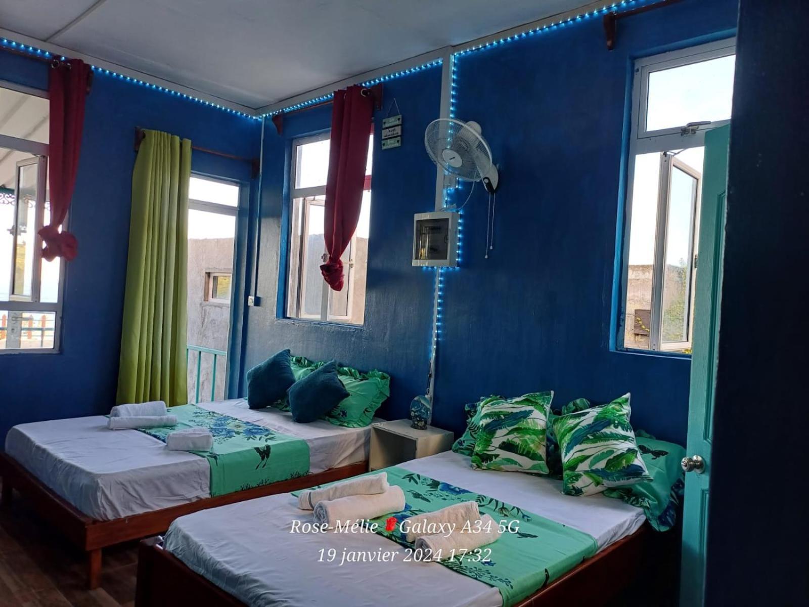 Vila Chez Tonio Magic Ocean View Port South East Exteriér fotografie