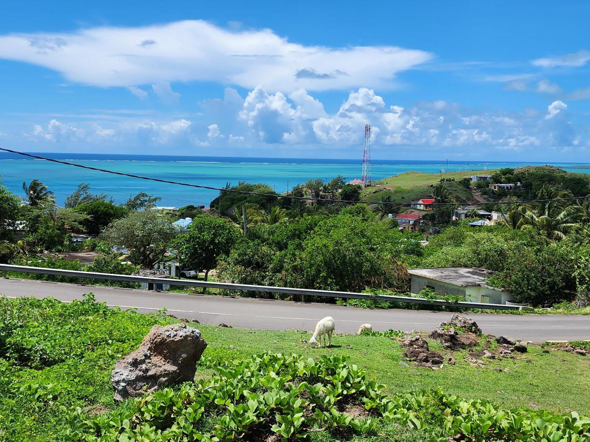 Vila Chez Tonio Magic Ocean View Port South East Exteriér fotografie